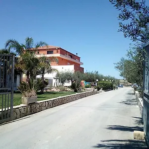 Plasi Menfi