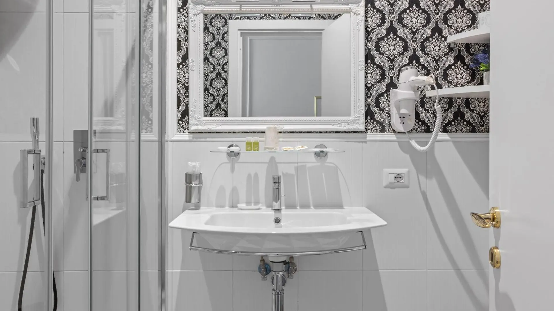 Hotel Gh Navona Roma 5*,  Italia